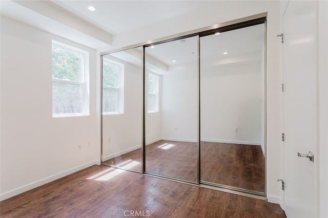 13551 Burbank Boulevard 1, Burbank, CA 91401