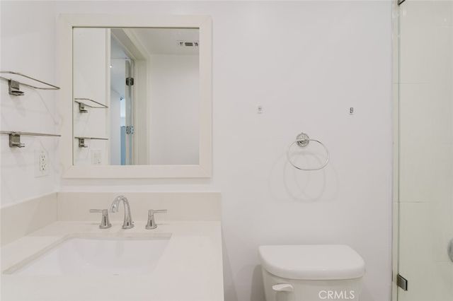 13551 Burbank Boulevard 1, Burbank, CA 91401