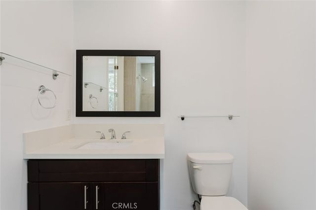 13551 Burbank Boulevard 1, Burbank, CA 91401