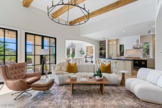 9 Via Paradiso Street, Henderson, NV 89011