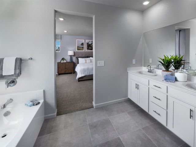 629 Channel Cir, Oakley, CA 94561