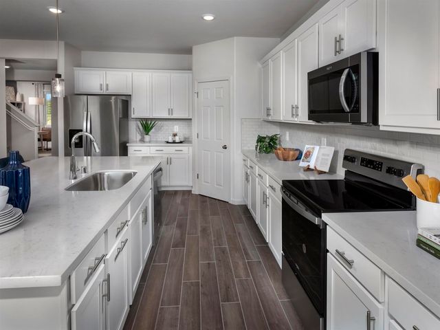 629 Channel Cir, Oakley, CA 94561