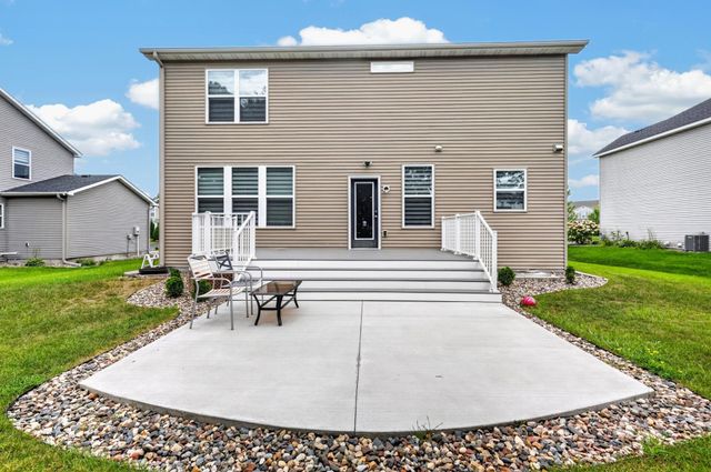 524 Aidan Cove, Eagan, MN 55123