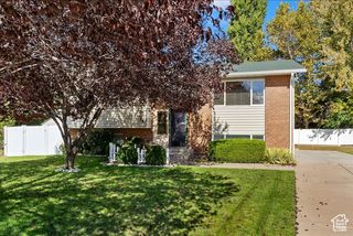 984 N 1100 W, Clinton, UT 84015