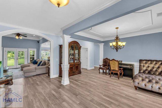 382 Savannah Road, Richmond Hill, GA 31324