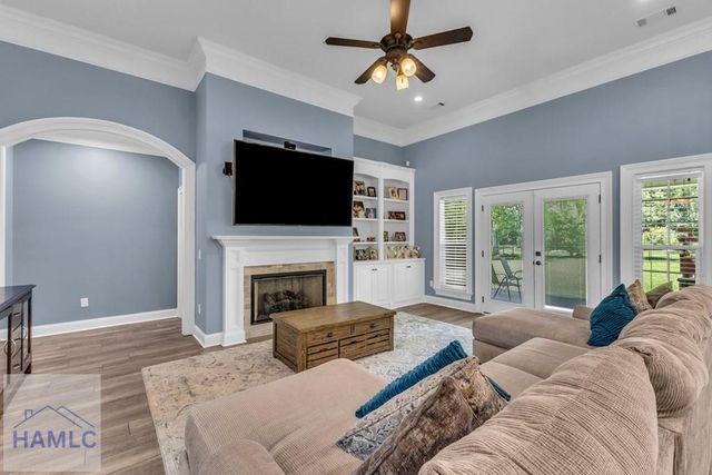 382 Savannah Road, Richmond Hill, GA 31324