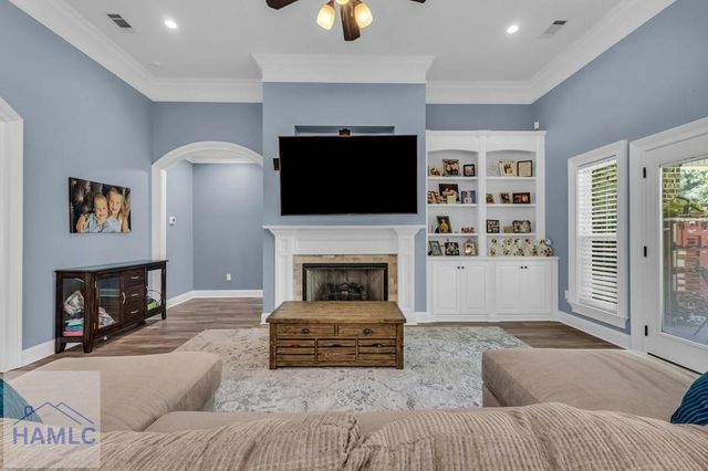 382 Savannah Road, Richmond Hill, GA 31324