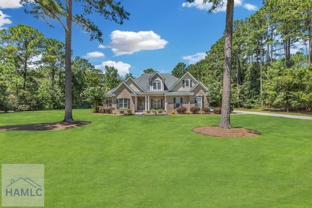 382 Savannah Road, Richmond Hill, GA 31324