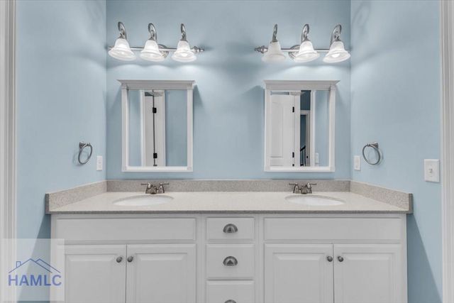 382 Savannah Road, Richmond Hill, GA 31324