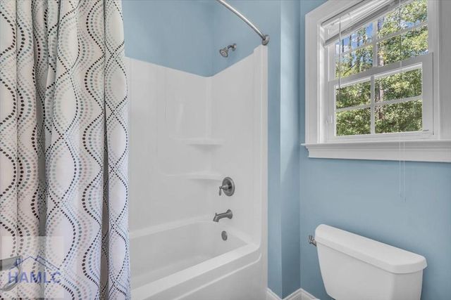 382 Savannah Road, Richmond Hill, GA 31324