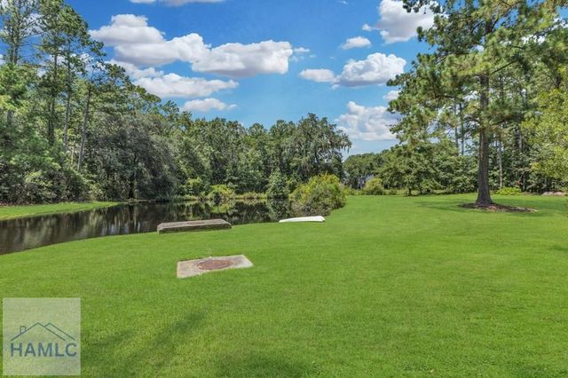 382 Savannah Road, Richmond Hill, GA 31324