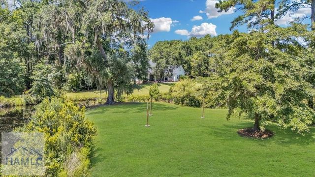 382 Savannah Road, Richmond Hill, GA 31324