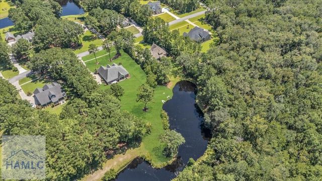 382 Savannah Road, Richmond Hill, GA 31324