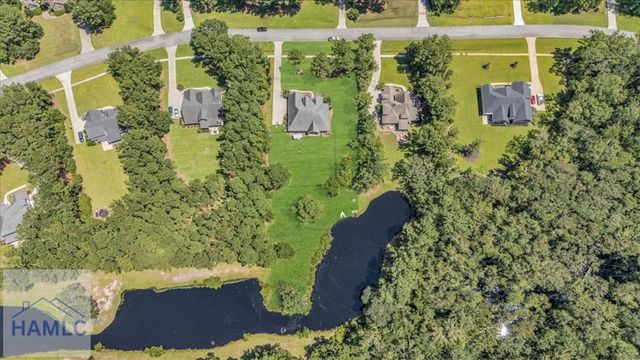 382 Savannah Road, Richmond Hill, GA 31324