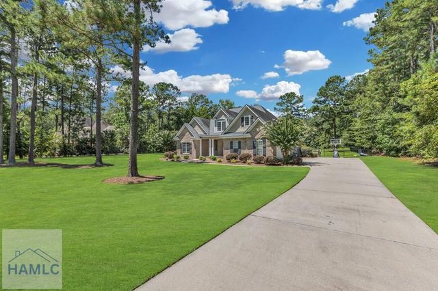 382 Savannah Road, Richmond Hill, GA 31324