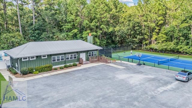 382 Savannah Road, Richmond Hill, GA 31324