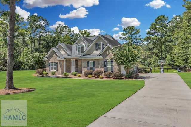 382 Savannah Road, Richmond Hill, GA 31324