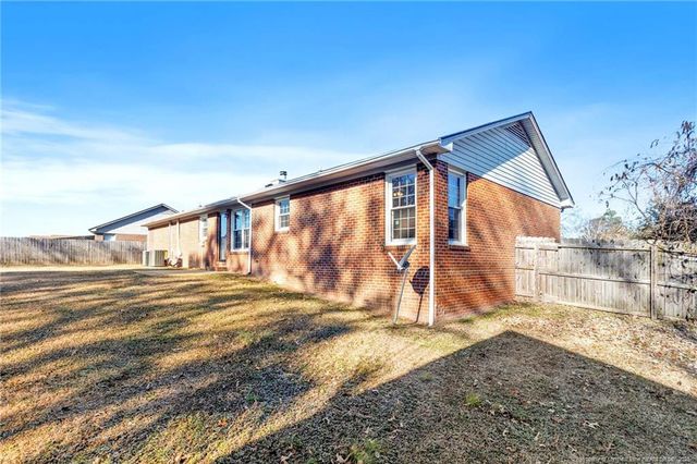 300 Sparrow Drive, Fayetteville, NC 28306