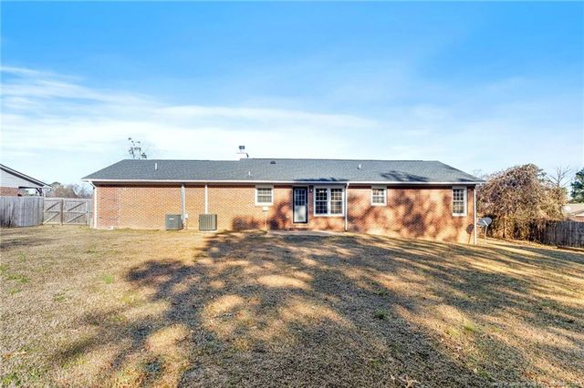 300 Sparrow Drive, Fayetteville, NC 28306