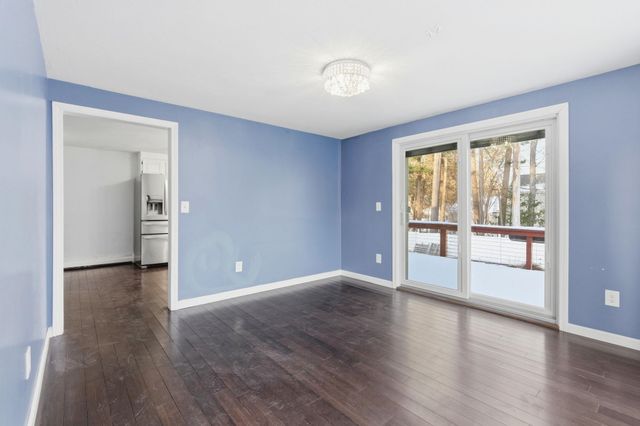 7 Bradford Street, Nashua, NH 03063