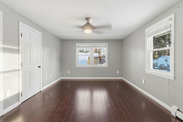 7 Bradford Street, Nashua, NH 03063