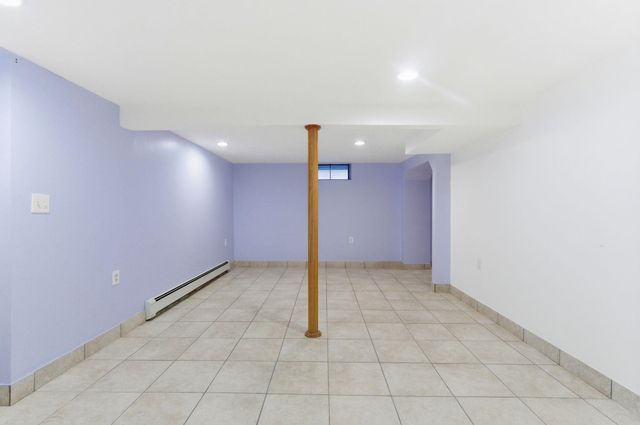 7 Bradford Street, Nashua, NH 03063