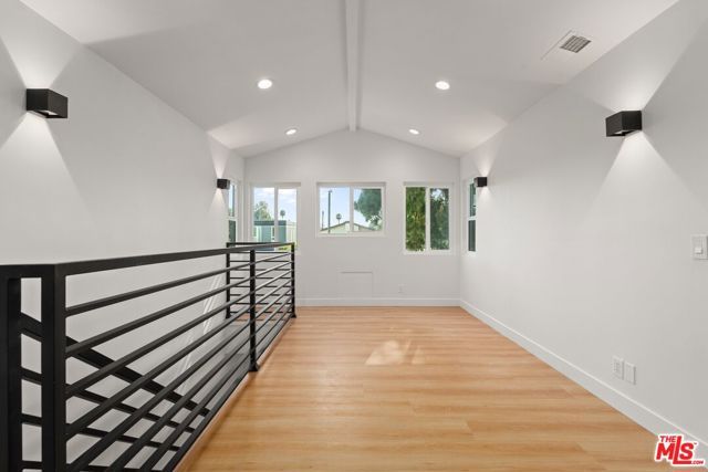 2522 Armacost Avenue, Los Angeles, CA 90064