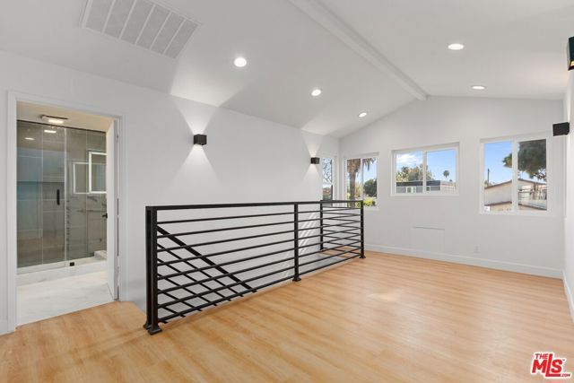 2522 Armacost Avenue, Los Angeles, CA 90064