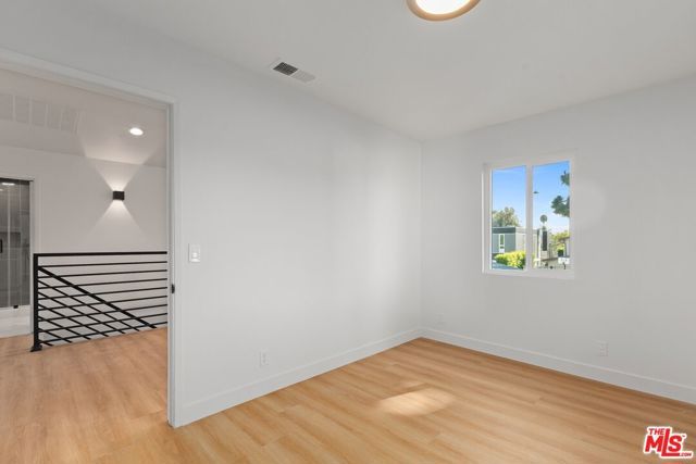 2522 Armacost Avenue, Los Angeles, CA 90064