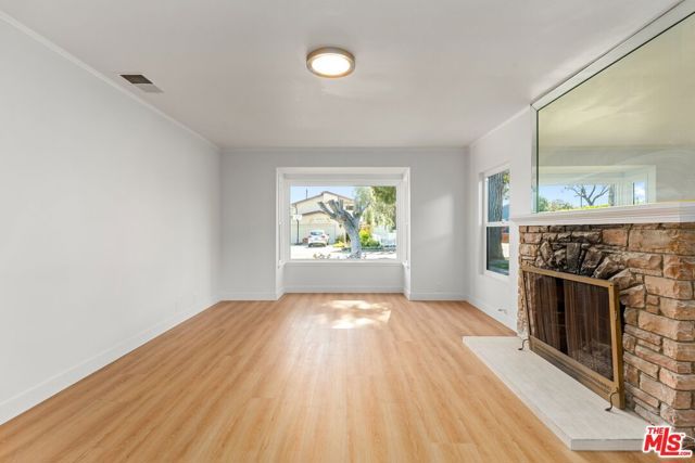 2522 Armacost Avenue, Los Angeles, CA 90064