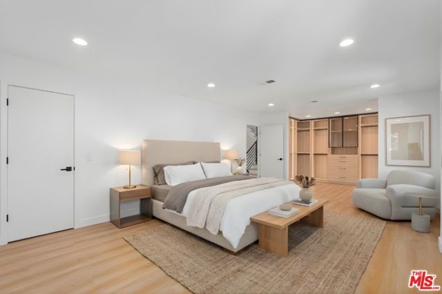 2522 Armacost Avenue, Los Angeles, CA 90064