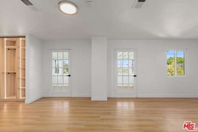 2522 Armacost Avenue, Los Angeles, CA 90064