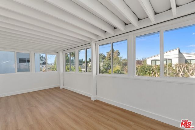 2522 Armacost Avenue, Los Angeles, CA 90064