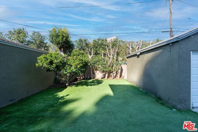 2522 Armacost Avenue, Los Angeles, CA 90064