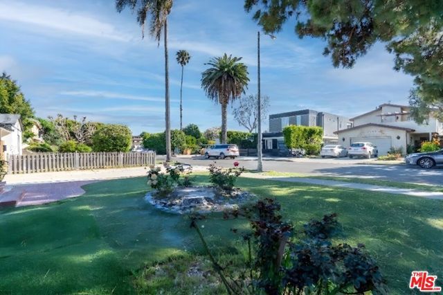 2522 Armacost Avenue, Los Angeles, CA 90064