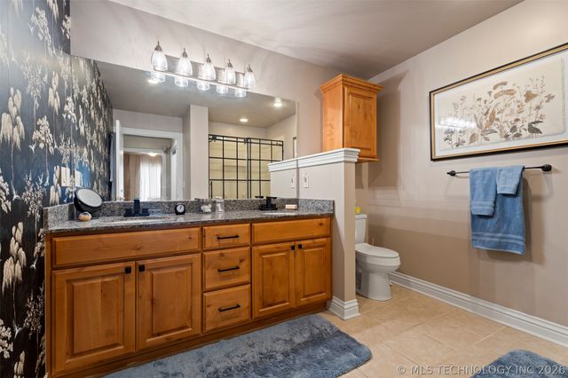 607 St Andrews Circle, Grove, OK 74344