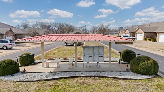 607 St Andrews Circle, Grove, OK 74344
