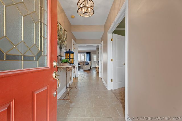 607 St Andrews Circle, Grove, OK 74344