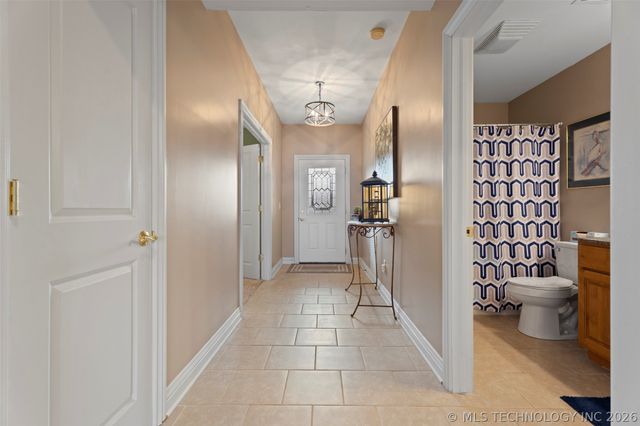 607 St Andrews Circle, Grove, OK 74344
