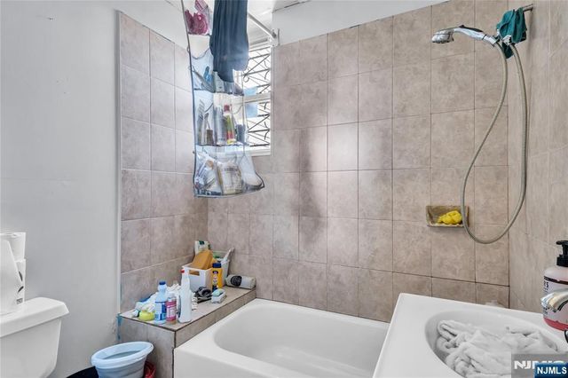 61 Victoria Avenue, Newark, NJ 07104