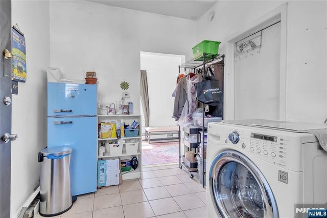 61 Victoria Avenue, Newark, NJ 07104