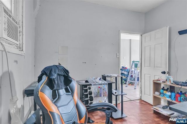 61 Victoria Avenue, Newark, NJ 07104