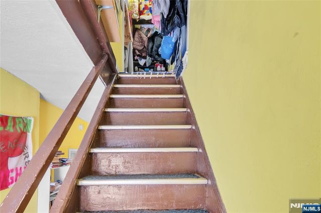 61 Victoria Avenue, Newark, NJ 07104