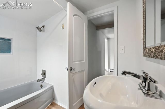 529 Canon Avenue, Manitou Springs, CO 80829