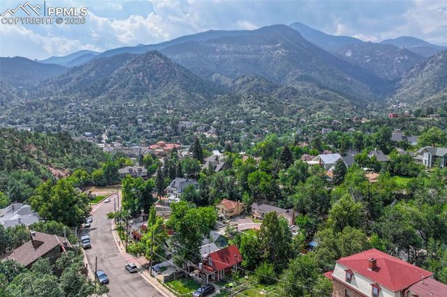 529 Canon Avenue, Manitou Springs, CO 80829