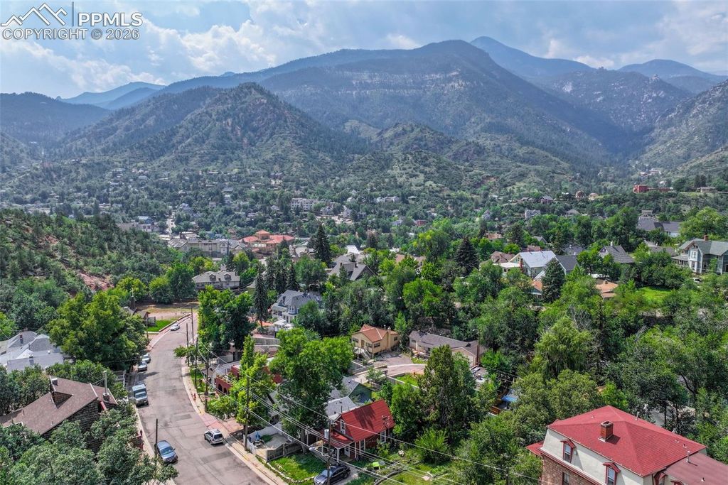 529 Canon Avenue, Manitou Springs, CO 80829 — photo 4
