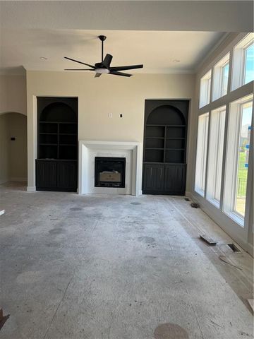 8162 Valley Road, Lenexa, KS 66220