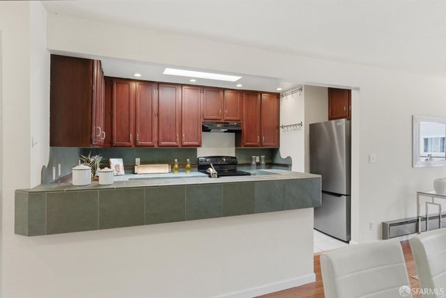 1360 9th Avenue 13, San Francisco, CA 94122
