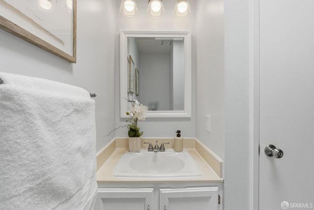 1360 9th Avenue 13, San Francisco, CA 94122