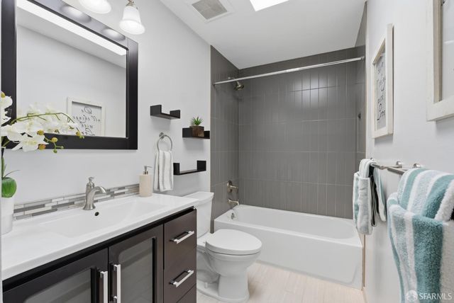 1360 9th Avenue 13, San Francisco, CA 94122